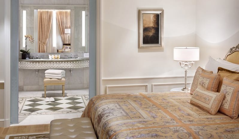 Palazzo Versace - Premier Club City View Bathroom